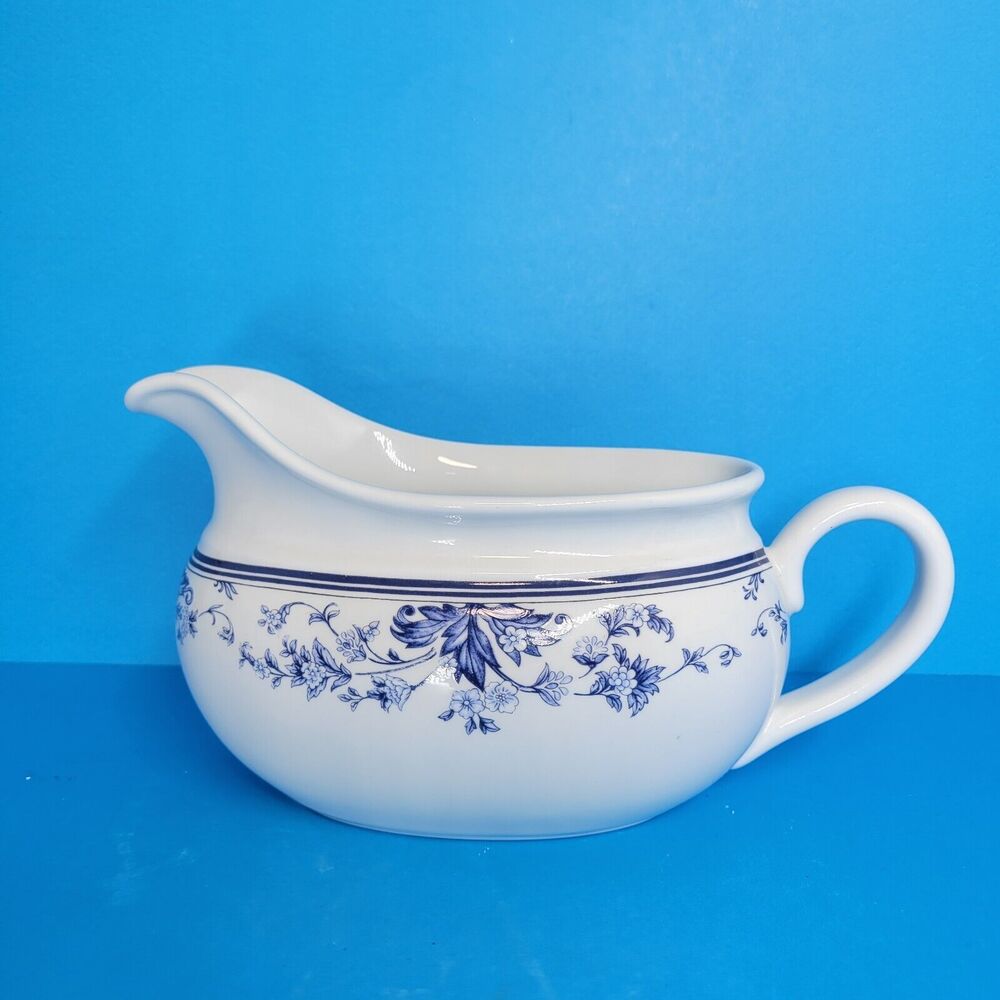 Lenox Casual Images Dutch Lace Gravy Boat Pristine Condition